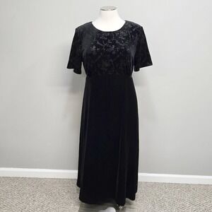 Womens Vintage 90s Black Velvet Maxi Dress Plus Size 22W Whimsigoth Holiday Glam
